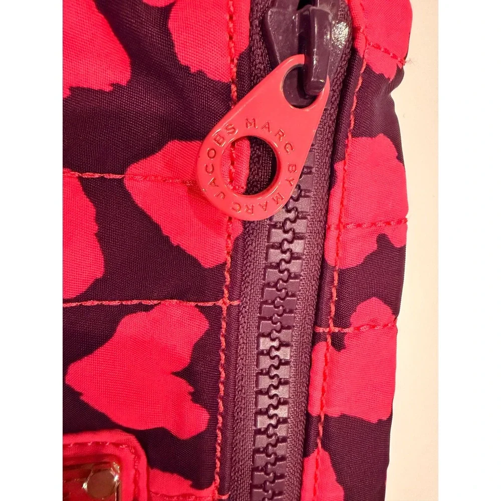Marc by Marc Jacobs Pink‎ Purple Heart Leopard Quilted Nylon Cosmetic Pouch Bag